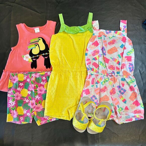Gymboree 5-pc Tropical Set 4T GIRLS 2 Rompers, 1 Top, 1 shorts & Sandals Sz 10 - Picture 1 of 3